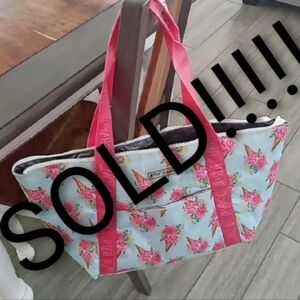 Betsy Johnson Insulated Tote Bag